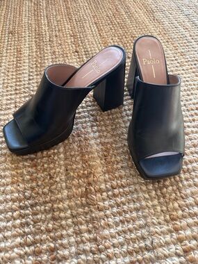 Paolo Black Leather Square-Toe Block Heel Mules